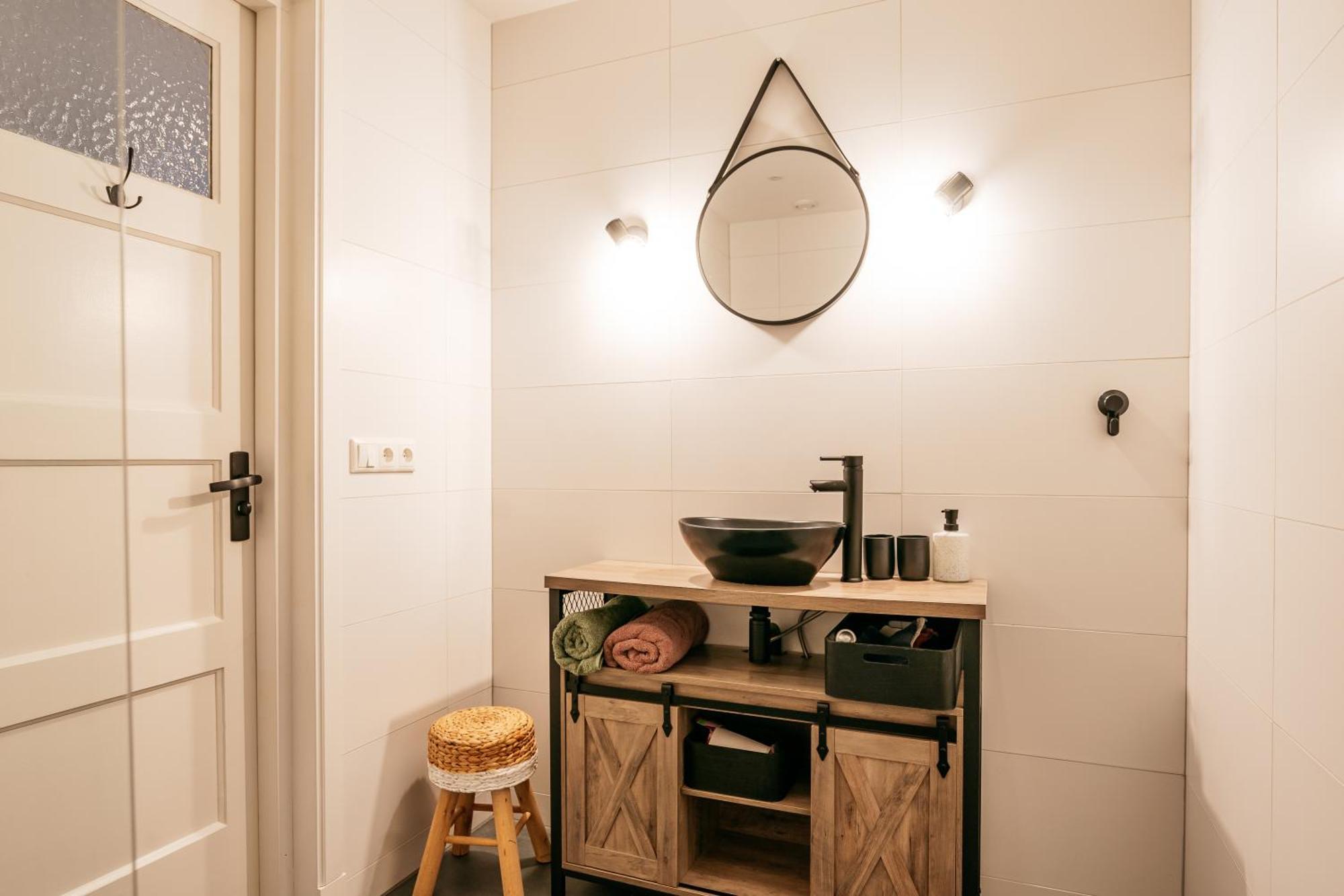 Klooster Achthuizen Bed & Breakfast ภายนอก รูปภาพ